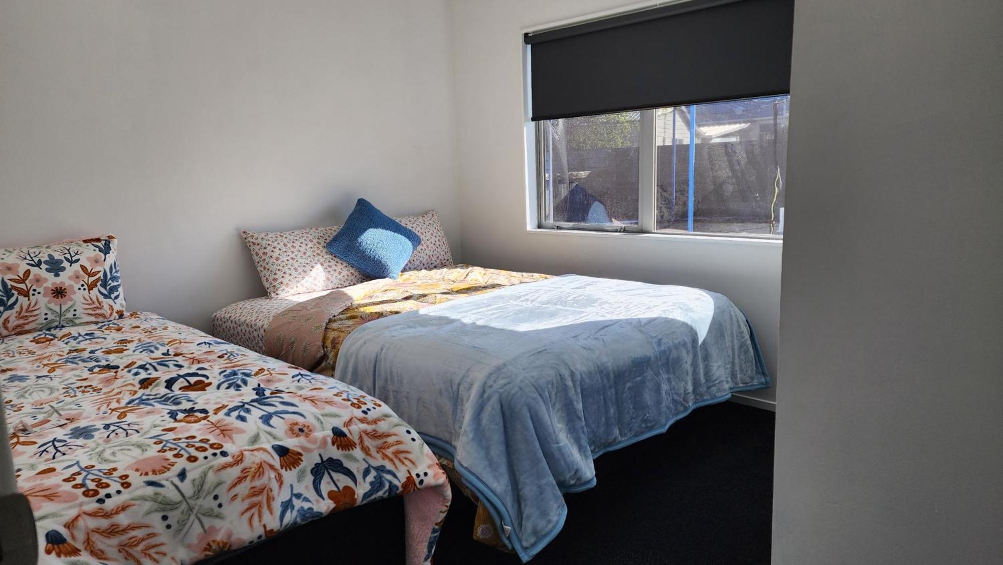 Oaktree Entire Holiday Home, Sleeps 8 To12 Rotorua Extérieur photo
